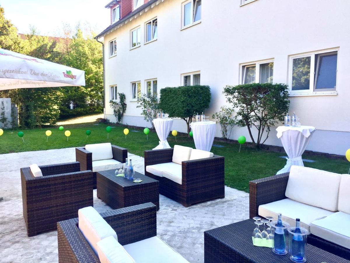 Hotel Ambiente Walldorf Βάλντορφ Εξωτερικό φωτογραφία