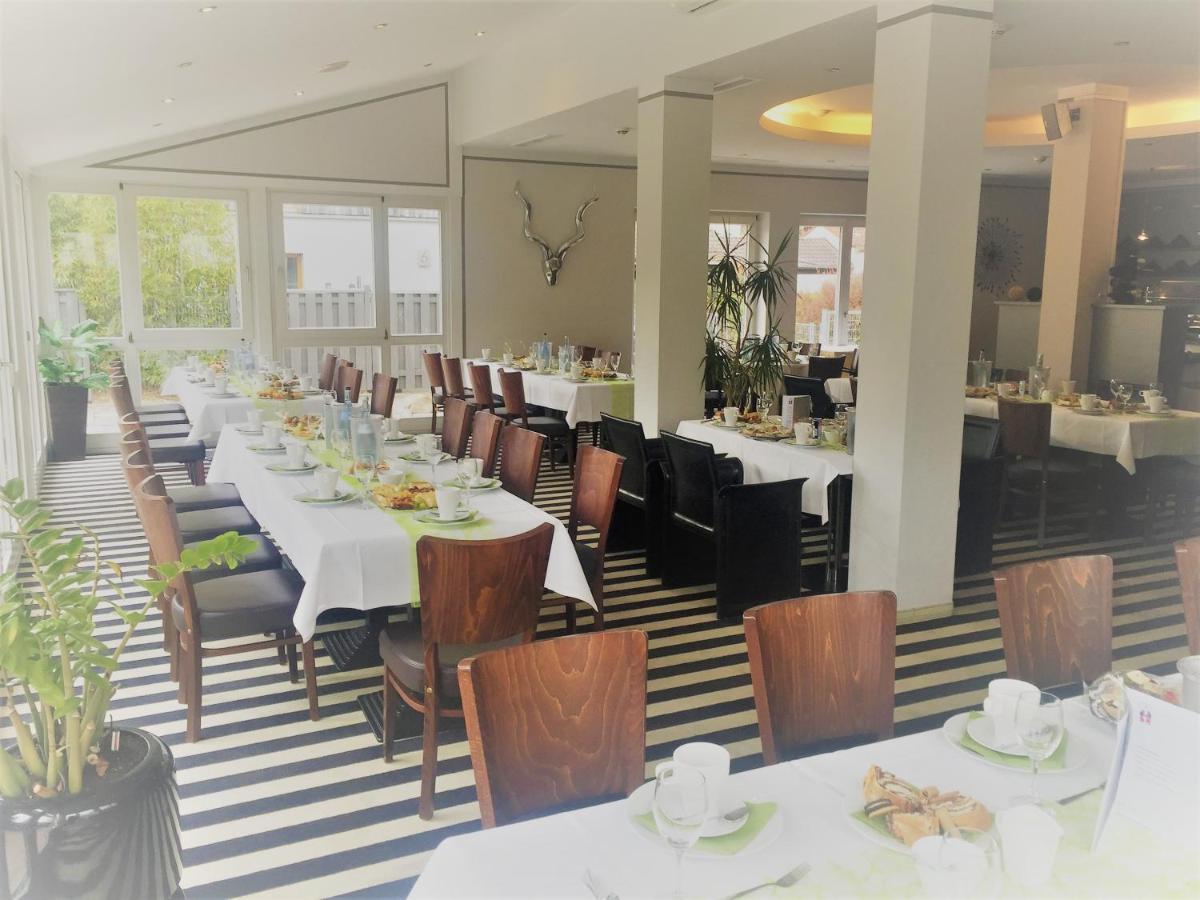 Hotel Ambiente Walldorf Βάλντορφ Εξωτερικό φωτογραφία