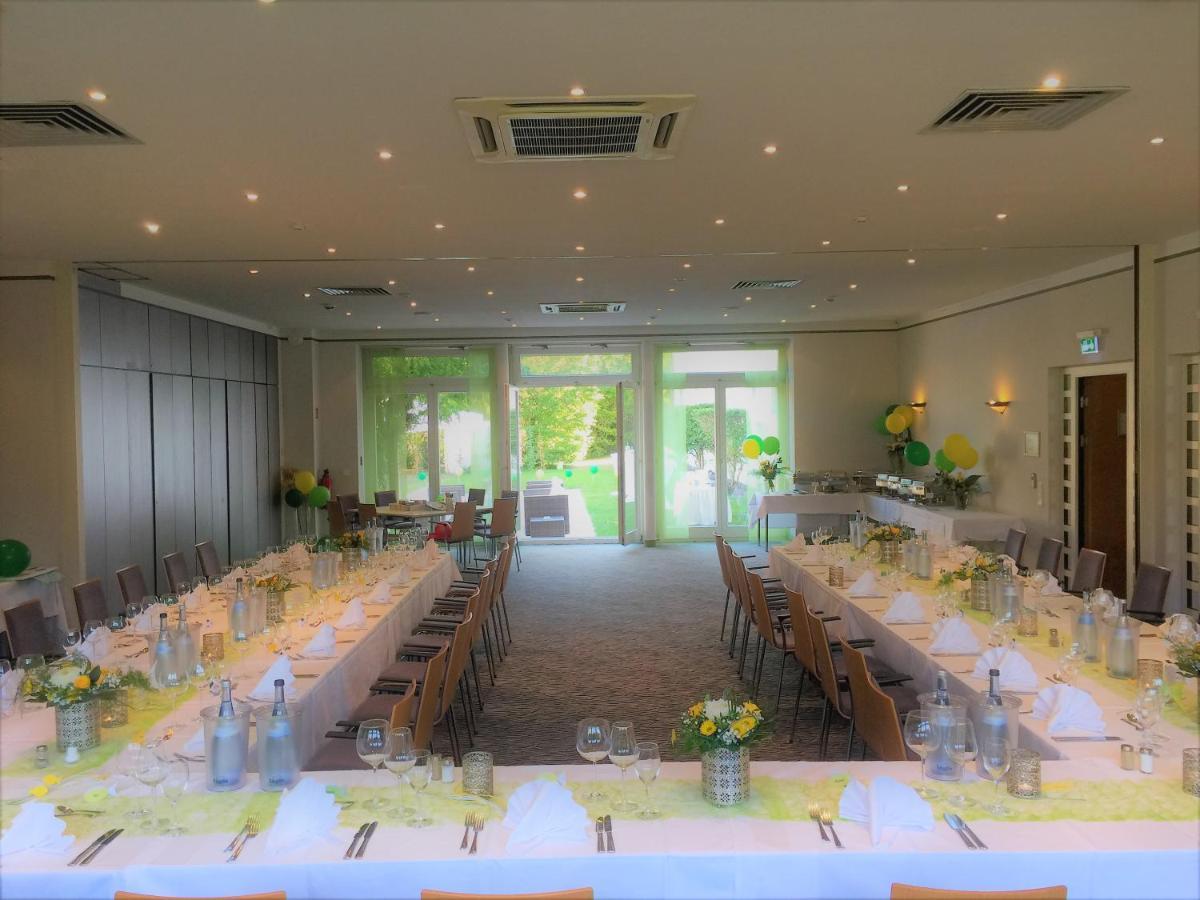 Hotel Ambiente Walldorf Βάλντορφ Εξωτερικό φωτογραφία