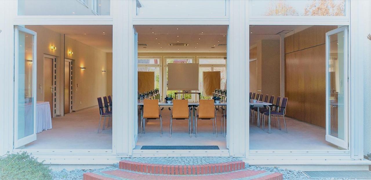 Hotel Ambiente Walldorf Βάλντορφ Εξωτερικό φωτογραφία