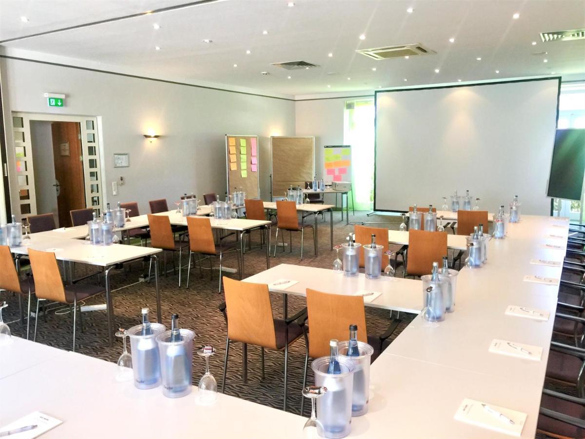 Hotel Ambiente Walldorf Βάλντορφ Εξωτερικό φωτογραφία