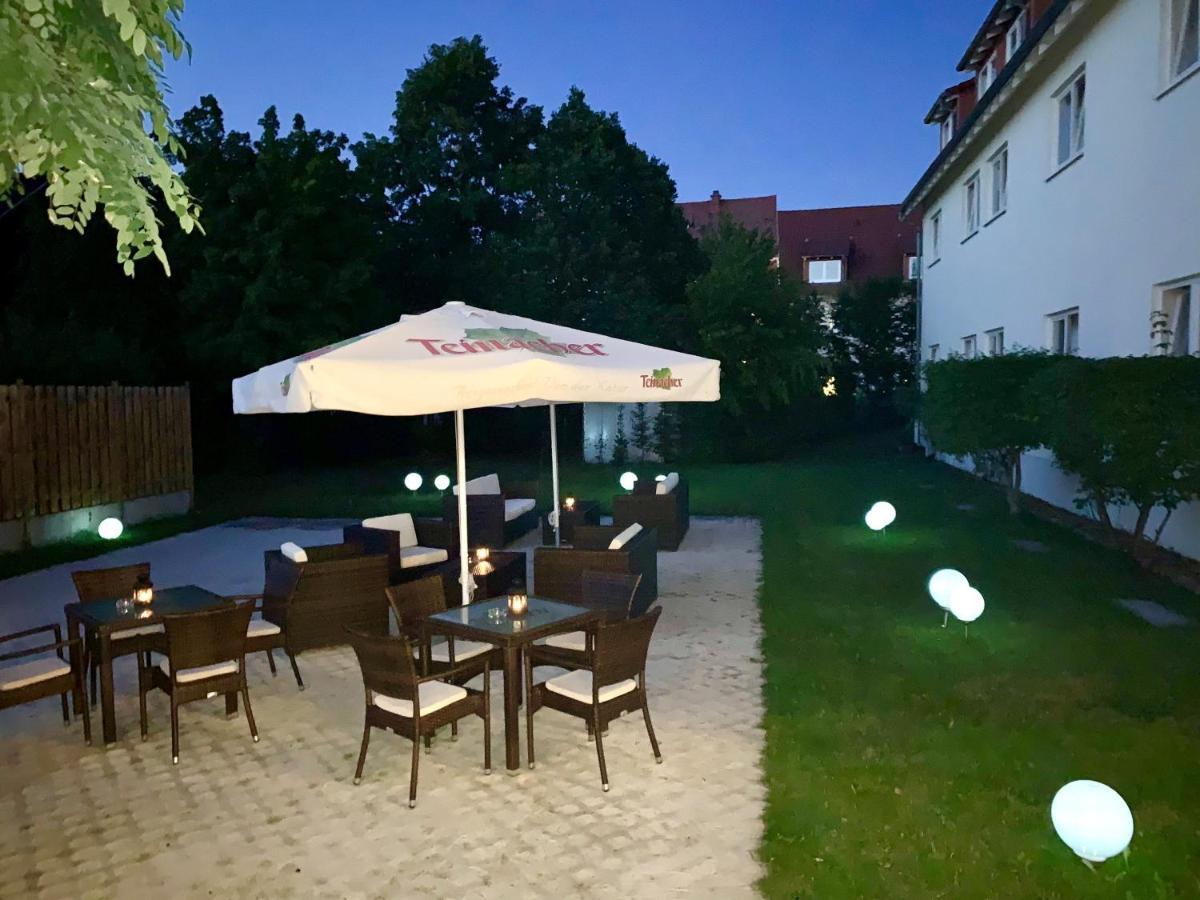 Hotel Ambiente Walldorf Βάλντορφ Εξωτερικό φωτογραφία